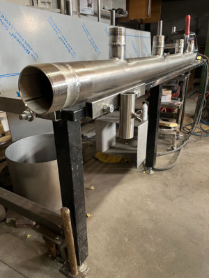 Stainless steel piping components – distribution panel